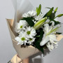Букет из лилий и хризантем «Легкость» фото 2